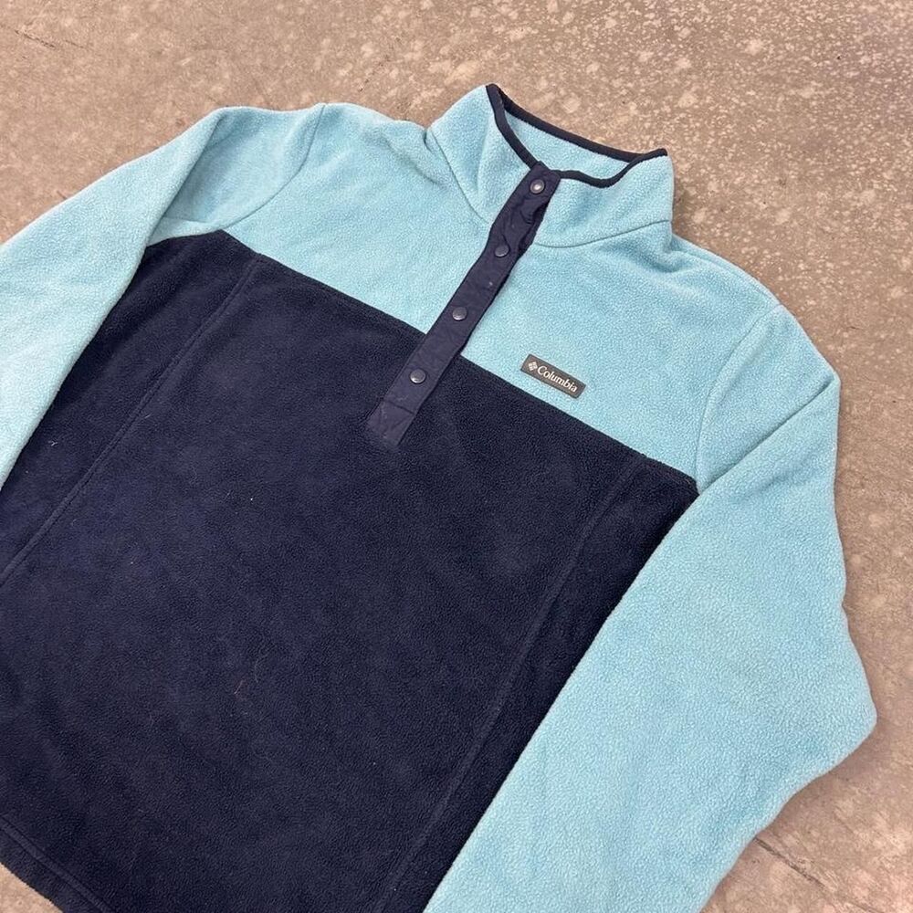 Columbia-sportswear Men's Blue and Navy Sweatshirt